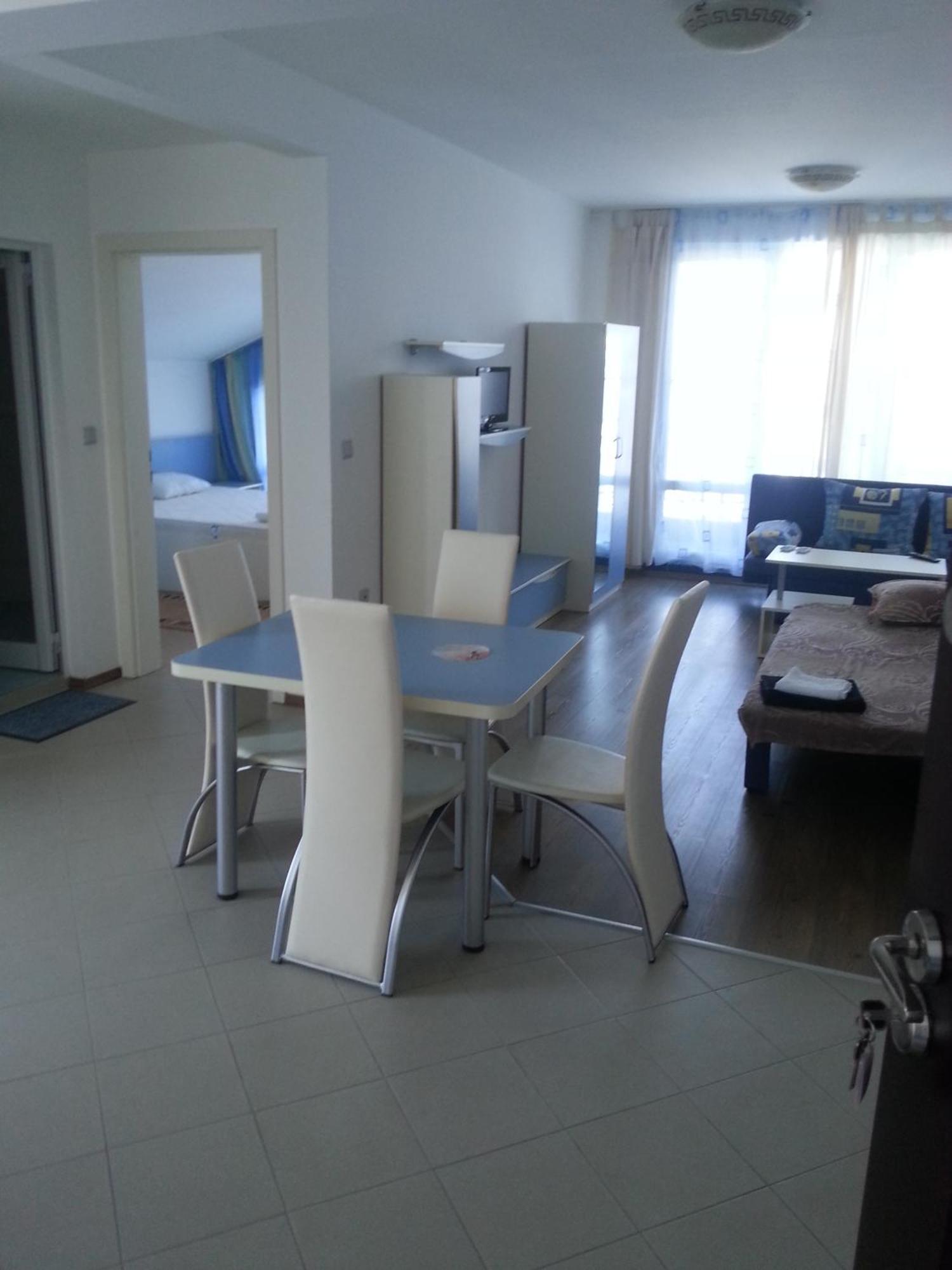 بوموري Blue Bay Palace Apart Complex الغرفة الصورة