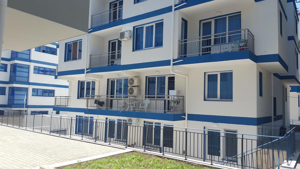 بوموري Blue Bay Palace Apart Complex المظهر الخارجي الصورة