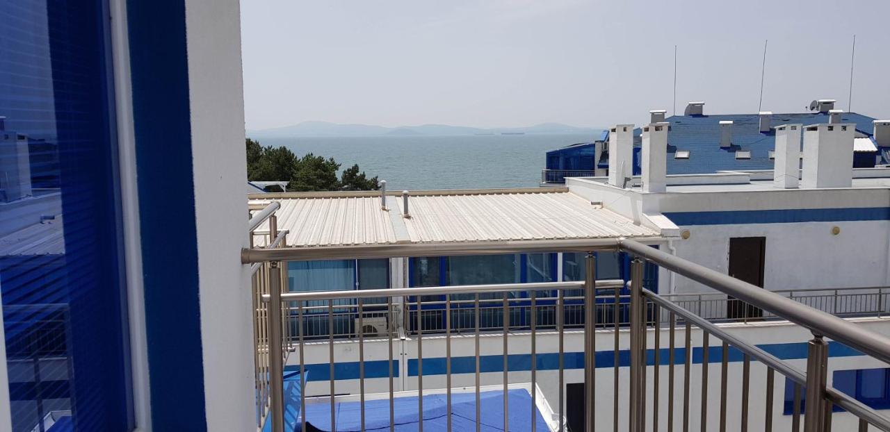 بوموري Blue Bay Palace Apart Complex المظهر الخارجي الصورة