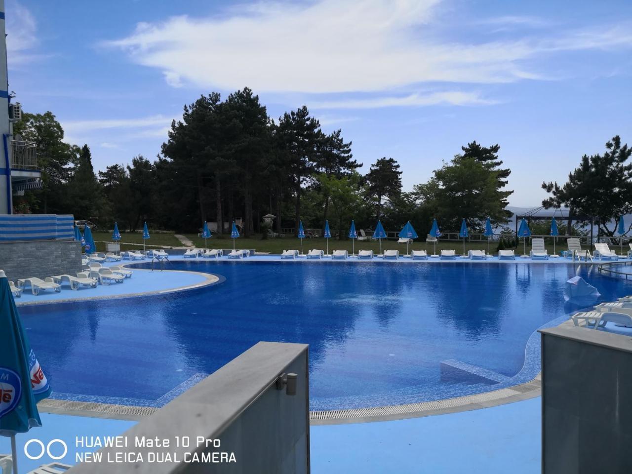 بوموري Blue Bay Palace Apart Complex المظهر الخارجي الصورة