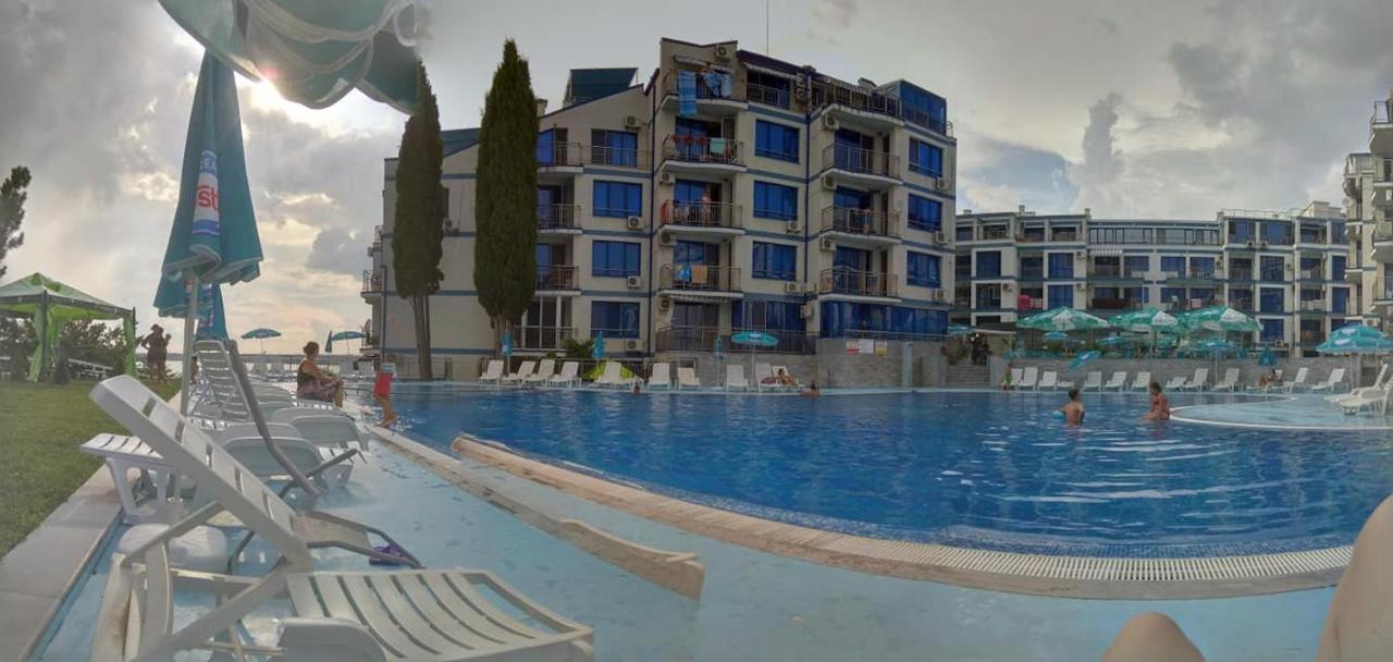 بوموري Blue Bay Palace Apart Complex المظهر الخارجي الصورة