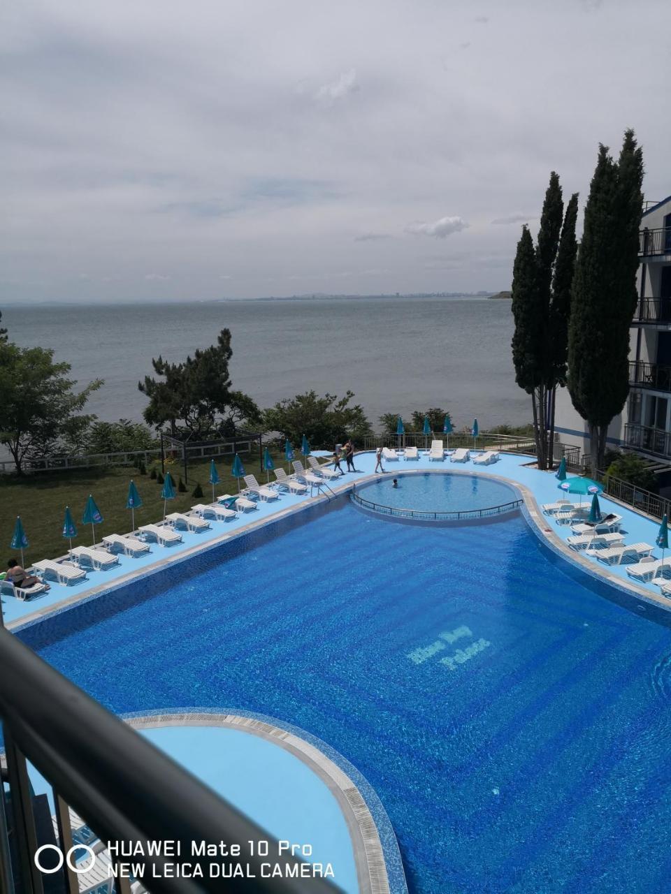 بوموري Blue Bay Palace Apart Complex المظهر الخارجي الصورة