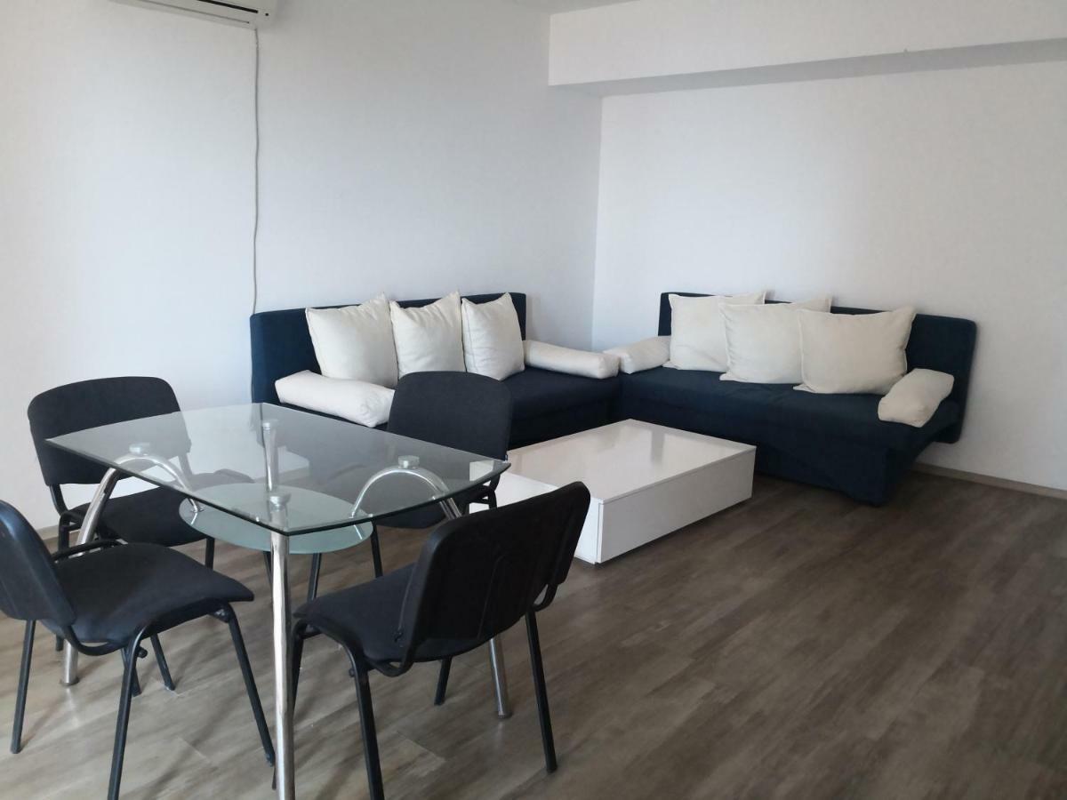 بوموري Blue Bay Palace Apart Complex الغرفة الصورة